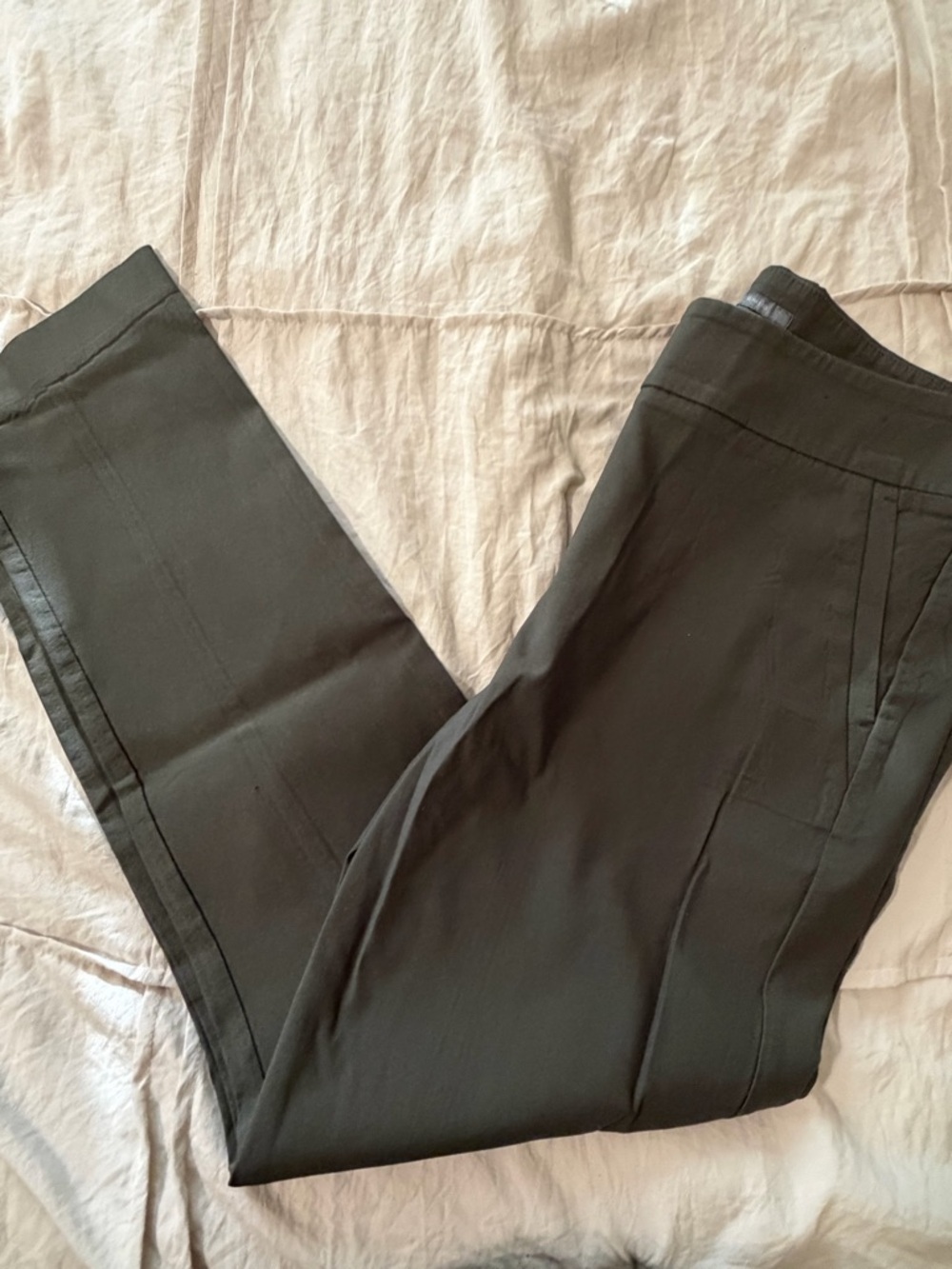 Worthington Olive Green Pull-On Slim-Leg Dress Pants